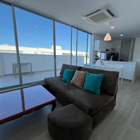 Apartamento Amplio Penthouse Con Trerraza
