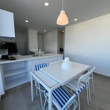 Apartamento Amplio Penthouse Con Trerraza *